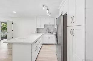 4600 Lamont St, San Diego, CA 92109 - Photo 7