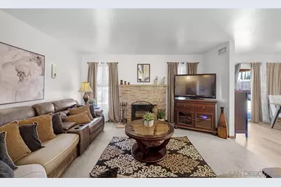 9214 Via De Cristina, Santee, CA 92071 - Photo 5