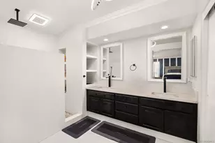 4577 Da Vinci, San Diego, CA 92130 - Photo 31