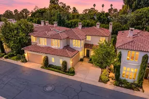 9744 Claiborne Square, La Jolla, CA 92037 - Photo 25