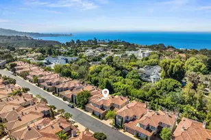 9744 Claiborne Square, La Jolla, CA 92037 - Photo 21