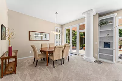  9744 Claiborne Square, La Jolla, CA 92037 - Photo 11