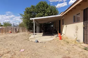 565 S Taylor St, Hemet, CA 92543 - Photo 13