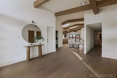 4985 Pacifica Dr, San Diego, CA 92109 - Photo 15