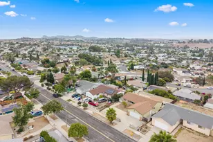 656 Flora Dr, Oceanside, CA 92057 - Photo 31
