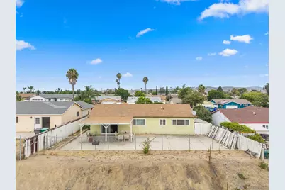  656 Flora Dr, Oceanside, CA 92057 - Photo 39