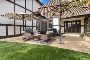 984 S Rim Crest Dr, Anaheim, CA 92807 - Photo 21