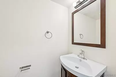  9469 Carlton Oaks Dr. #A, Santee, CA 92071 - Photo 11