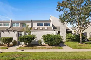 18664 Applewood, Huntington Beach, CA 92646 - Photo 3
