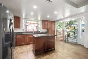 2885 Sanford Ln, Carlsbad, CA 92010 - Photo 11