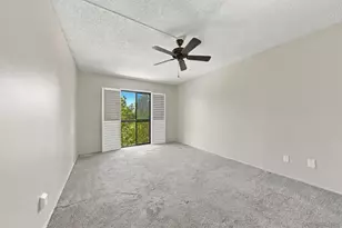 7835 Cowles Mountain Ct, San Diego, CA 92119 - Photo 17