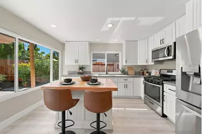  10971 Martinique Way, San Diego, CA 92126 - Photo 9