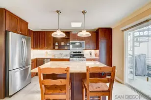 721-723 Ensenada Ct, San Diego, CA 92109 - Photo 5