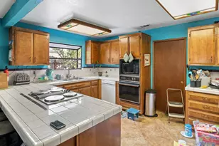 10704 Challenge, La Mesa, CA 91941 - Photo 9
