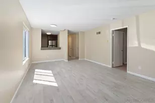 7425 Charmant Dr, San Diego, CA 92122 - Photo 7