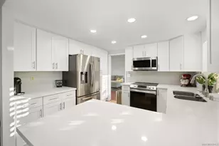 10790 Oakbend Dr, San Diego, CA 92131 - Photo 9