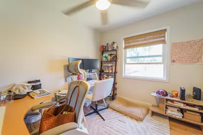  4190 Clairemont Dr, San Diego, CA 92117 - Photo 9