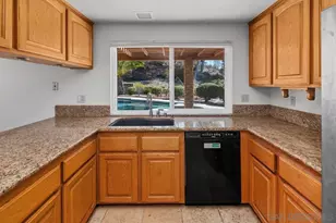10917 Riesling Dr, San Diego, CA 92131 - Photo 11