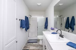 2280 E Valley Parkway, Escondido, CA 92027 - Photo 35