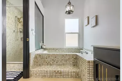  12550 Shropshire Ln, San Diego, CA 92128 - Photo 15