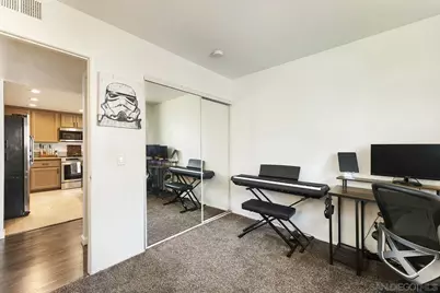  355 N Melrose Dr #E, Vista, CA 92083 - Photo 17