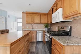 155 W Jason St, Encinitas, CA 92024 - Photo 3