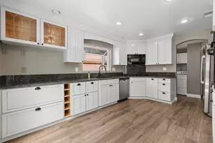 1933 Golden Circle, Escondido, CA 92026 - Photo 11