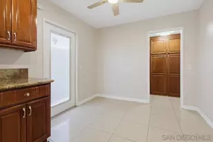 2190 Greenbrier Dr, Oceanside, CA 92054 - Photo 9