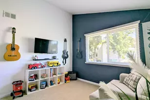 7805 Tommy Dr, San Diego, CA 92119 - Photo 17
