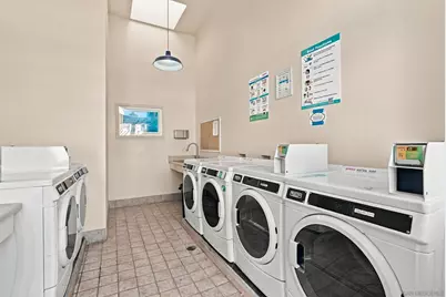  4015 Crown Point Dr #104, San Diego, CA 92109 - Photo 31