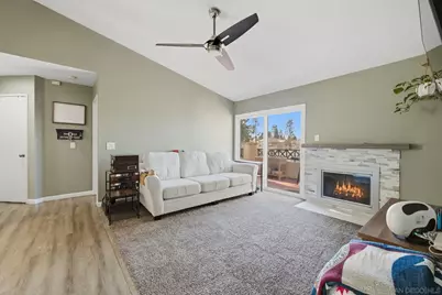  2055 Lakeridge #301, Chula Vista, CA 91913 - Photo 7