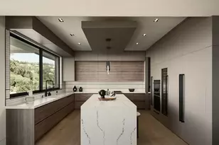 6627 Muirlands Dr, La Jolla, CA 92037 - Photo 17