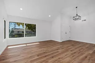 4566 Hancock Cir, Oceanside, CA 92056 - Photo 7