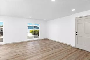 7110 Santa Cruz St, Carlsbad, CA 92011 - Photo 7