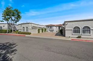 1646 Via Caminar, San Marcos, CA 92078 - Photo 31