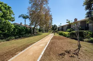 7405 Charmant Dr, San Diego, CA 92122 - Photo 29