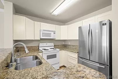  3550 Lebon Dr #6227, San Diego, CA 92122 - Photo 9