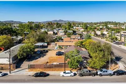 561 E Mission, Escondido, CA 92025 - Photo 5