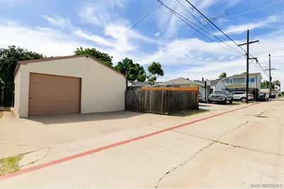  242 G, Coronado, CA 92118 - Photo 19