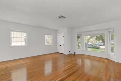  242 G, Coronado, CA 92118 - Photo 3
