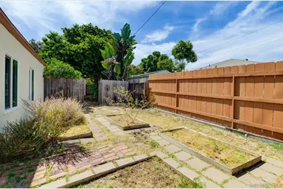  242 G, Coronado, CA 92118 - Photo 13
