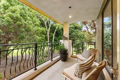  1040 Genter #305, La Jolla, CA 92037 - Photo 15