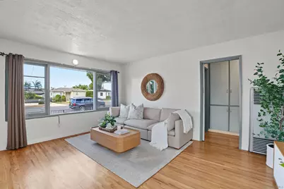  208 K St, Chula Vista, CA 91911 - Photo 5