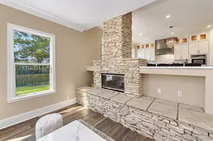 877 S Blue Vista, Anaheim, CA 92808 - Photo 15