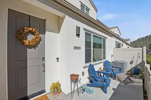 35103 Grove Trl, Fallbrook, CA 92028 - Photo 3