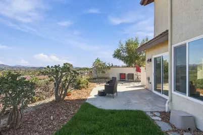  2315 Summerhill Dr, Encinitas, CA 92024 - Photo 5
