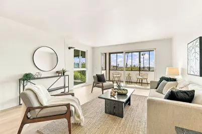  2540 Clairemont Dr #207, San Diego, CA 92117 - Photo 11