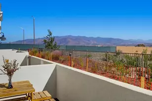 2062 Bluestone Cir, Chula Vista, CA 91913 - Photo 5