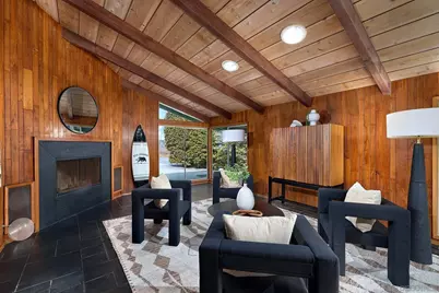  658 E Circle Drive, Solana Beach, CA 92075 - Photo 9