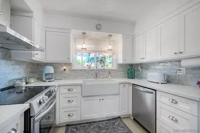  3655 N Vista Campana #1-A, Oceanside, CA 92057 - Photo 15